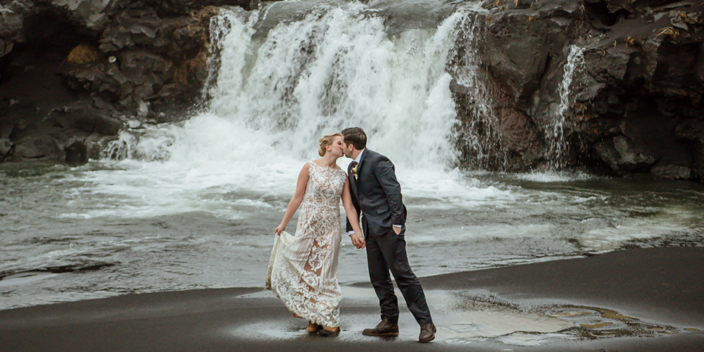 magnificent scenery & sweet kiss