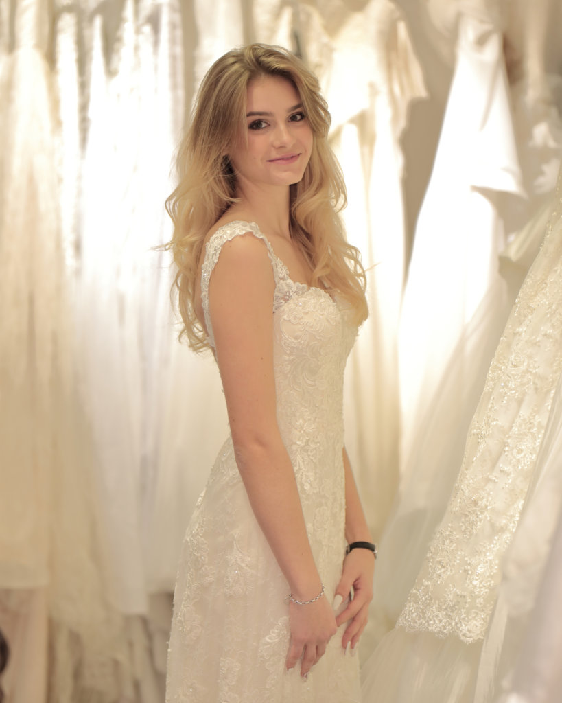 Unspoken wedding dress shopping etiquette