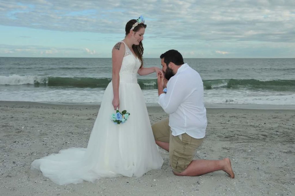 Honestly, who doesn't live for dreamy bridal moments like this?! 