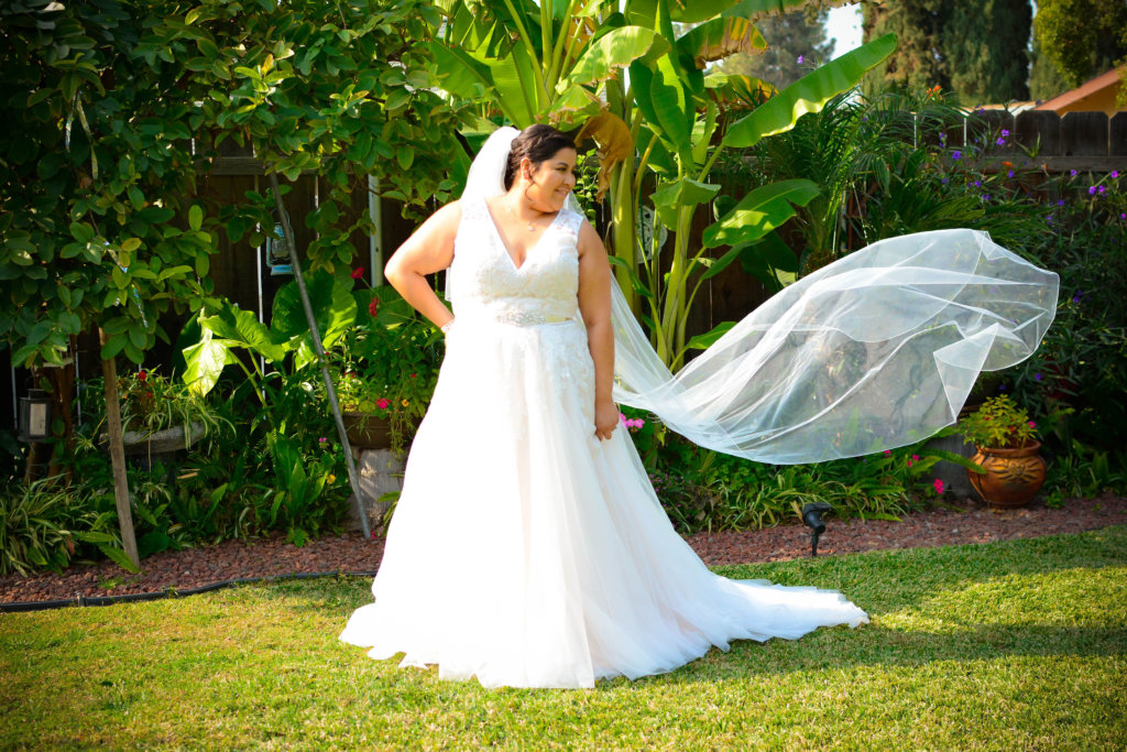I love that although I'm a plus size bride it was very flattering on me!