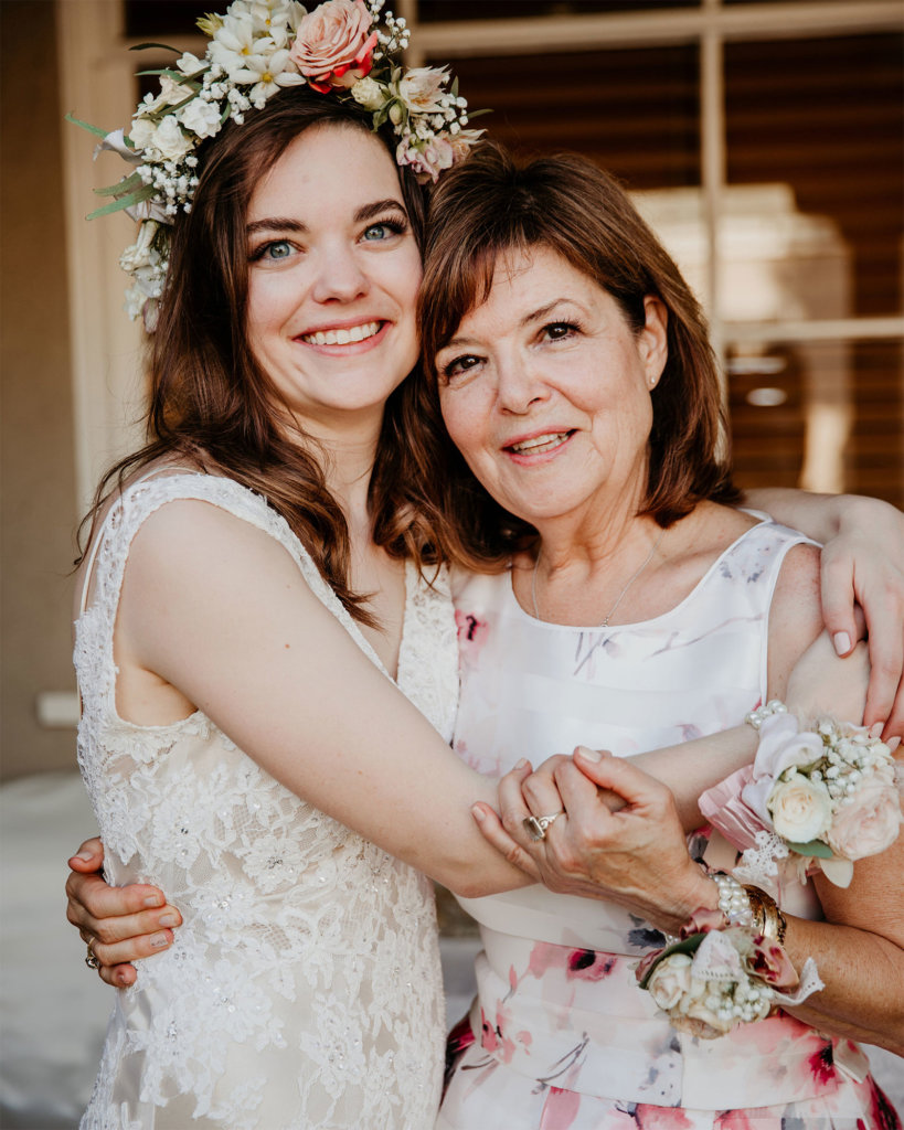 What To Do If A Mother Or Mother In Law Is Trying To Outshine The Bride Cocomelody Mag