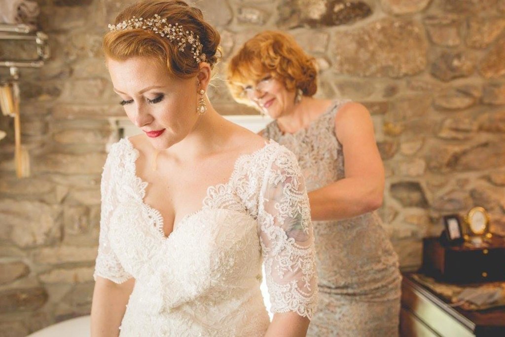 How to Get Both of Your Moms Involved with Wedding Planning?