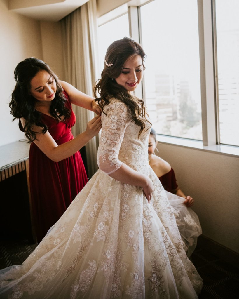 5 Cool and Cozy Wedding Dress Ideas for Fall Cocomelody Mag