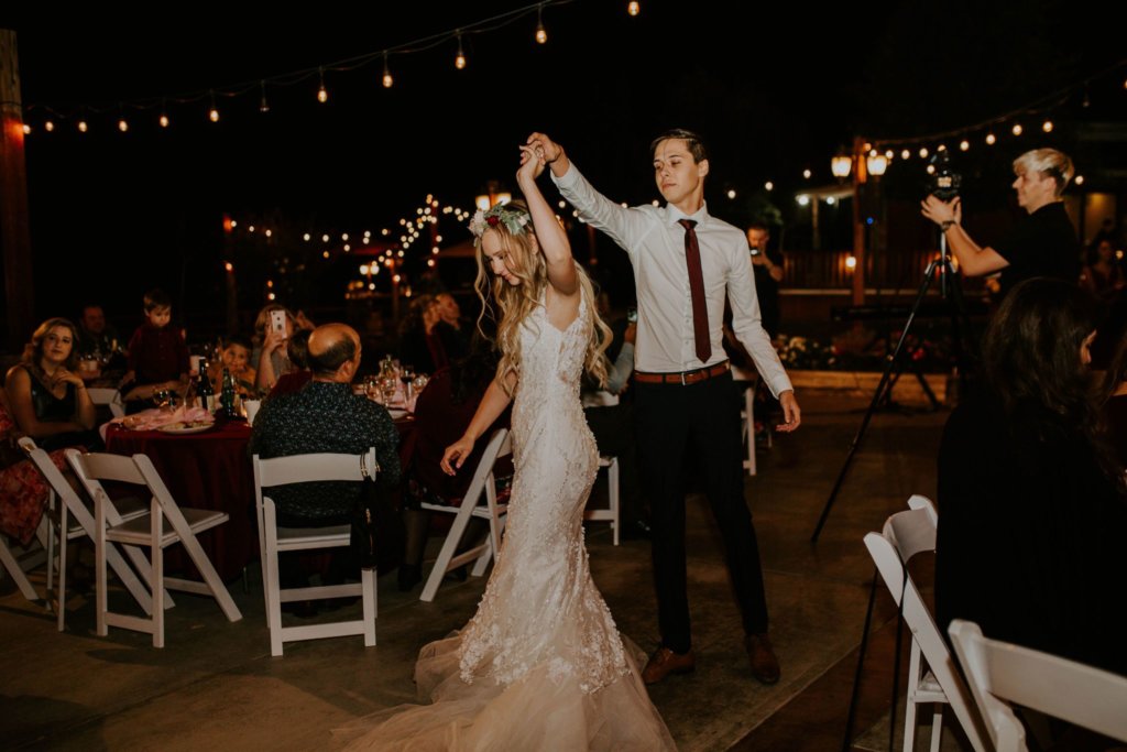 How to Dance Like A Oro If You Are Wearing Mermaid Wedding Dress?