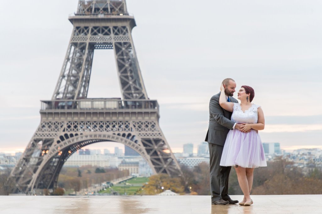 How to throw a Parisian chic wedding?