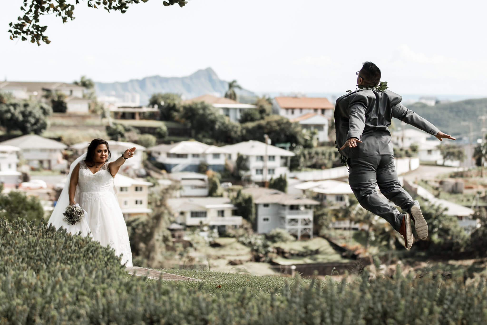 Funny & Creative Wedding Photos!