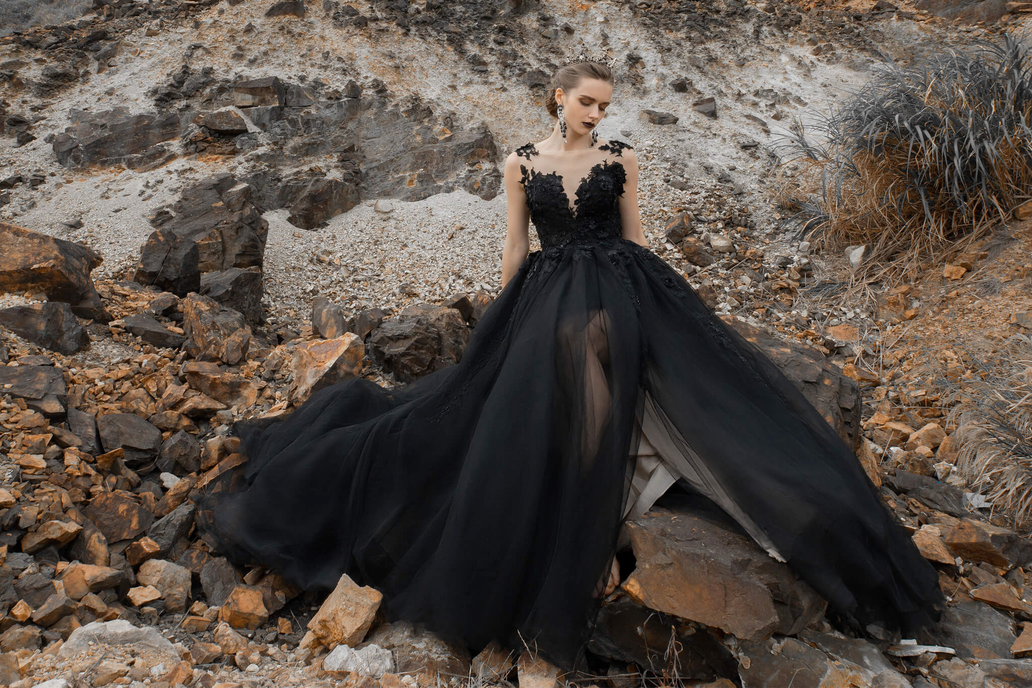 Cocomelody Gothic Black Wedding Dresses
