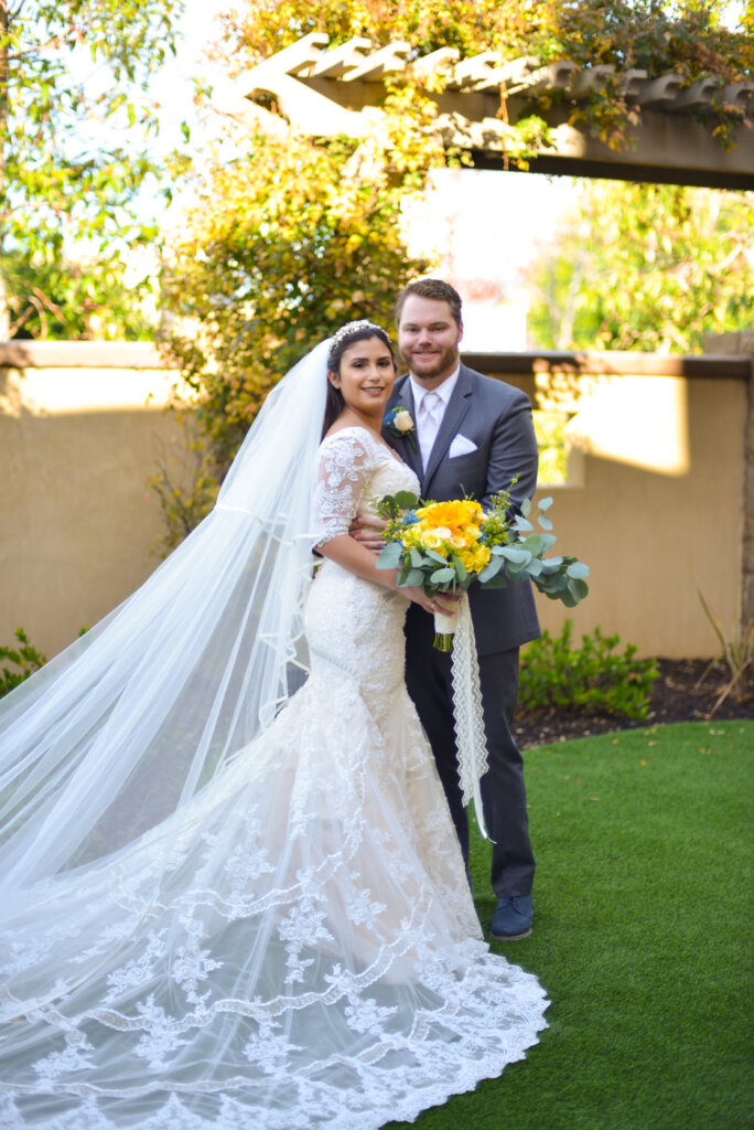 Mermaid Lace Wedding Dress with Sleeves