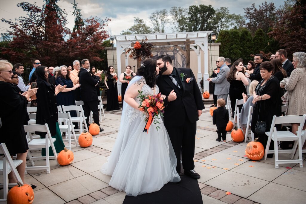halloween wedding ideas